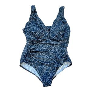 Miraclesuit Ruched Tummy Control Grey Floral Pattern One Piece Swimsuit sz 20